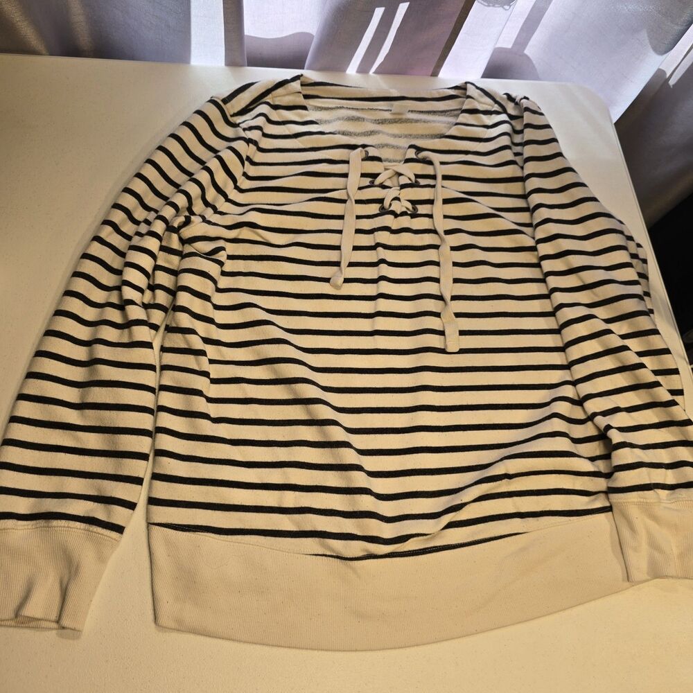 Old Navy Women's L Black & White Striped Pullover Sweatshirt Drawstring Eyelet